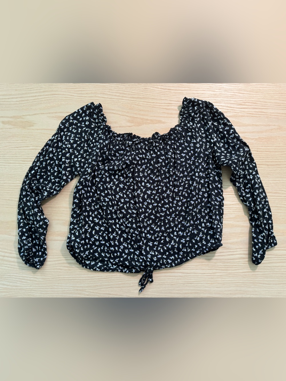 Auguste The Label Black and White Floral Tie-Hem Crop Top